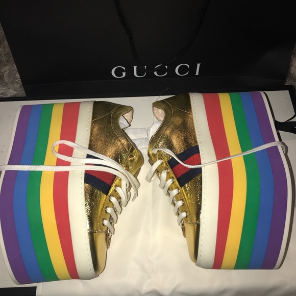 Gucci Peggy Platform Sneaker Metallic Gold Rainbow - Picture 4 of 5